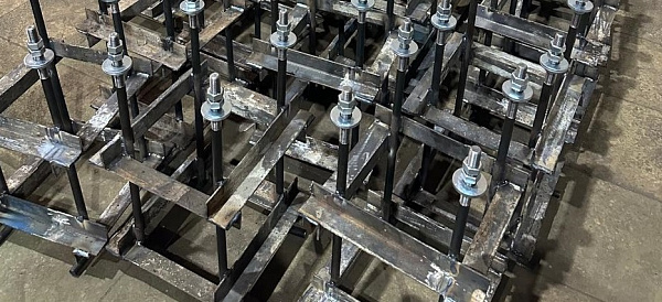 Анкерный болт