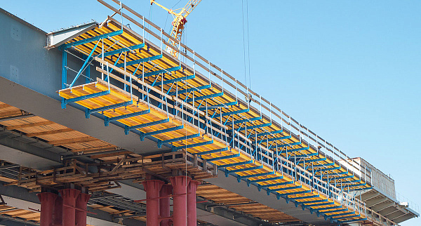 Плиты пролетных строений